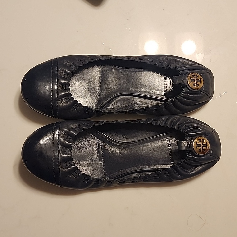 Tory Burch slip on navy blue shoes
